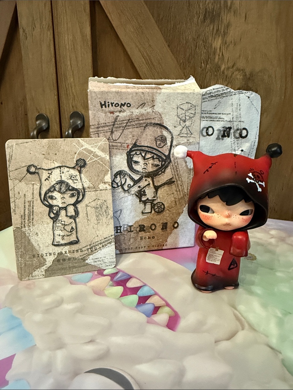 🆕 POP Mart - Hirono Echo - Hiding Behind You Figurine